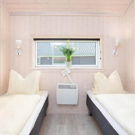 2 Sea C 40 * Großenbrode