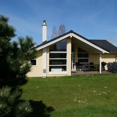 2 Sea C 40 Großenbrode